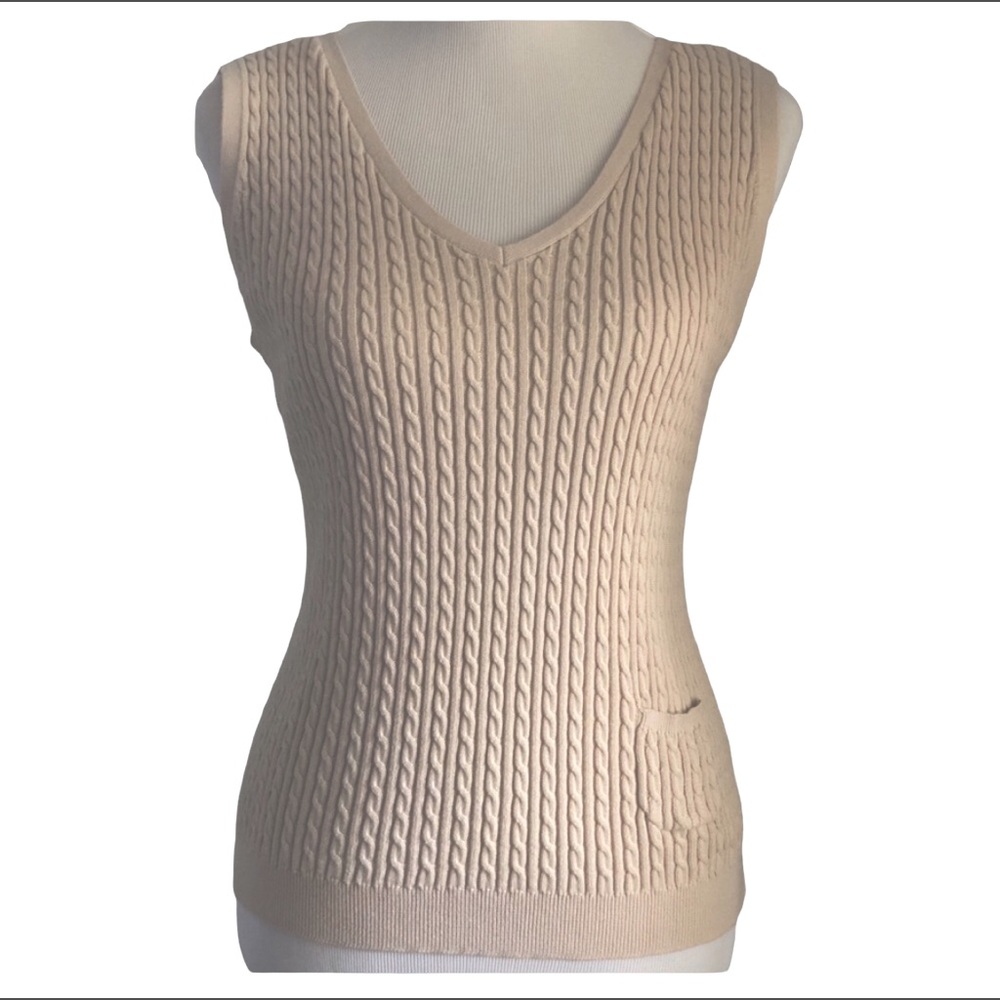 Crystal-Kobe sleeveless sweater